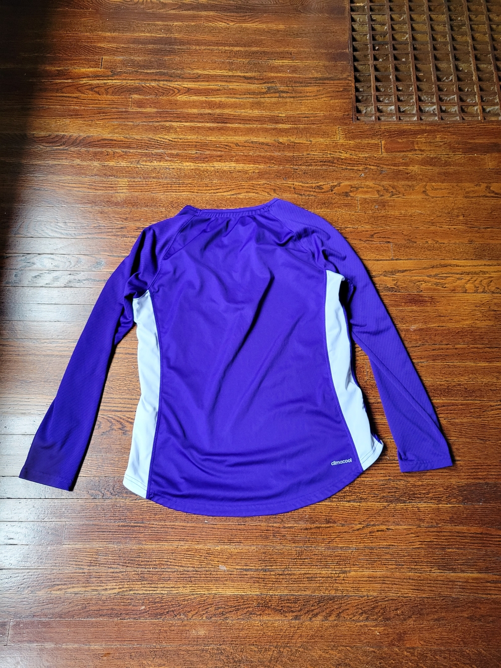 Adidas Climacool Womens Long Sleeve Crew Neck Athletic Pullover Size M Running - Picture 9 of 15